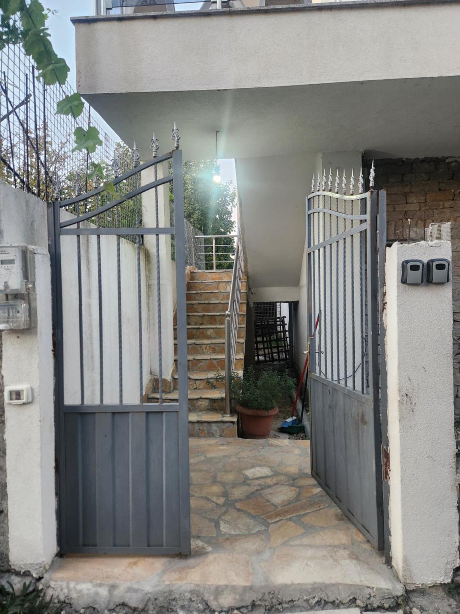 B&B Kroni 1 Shkodër 外观 照片